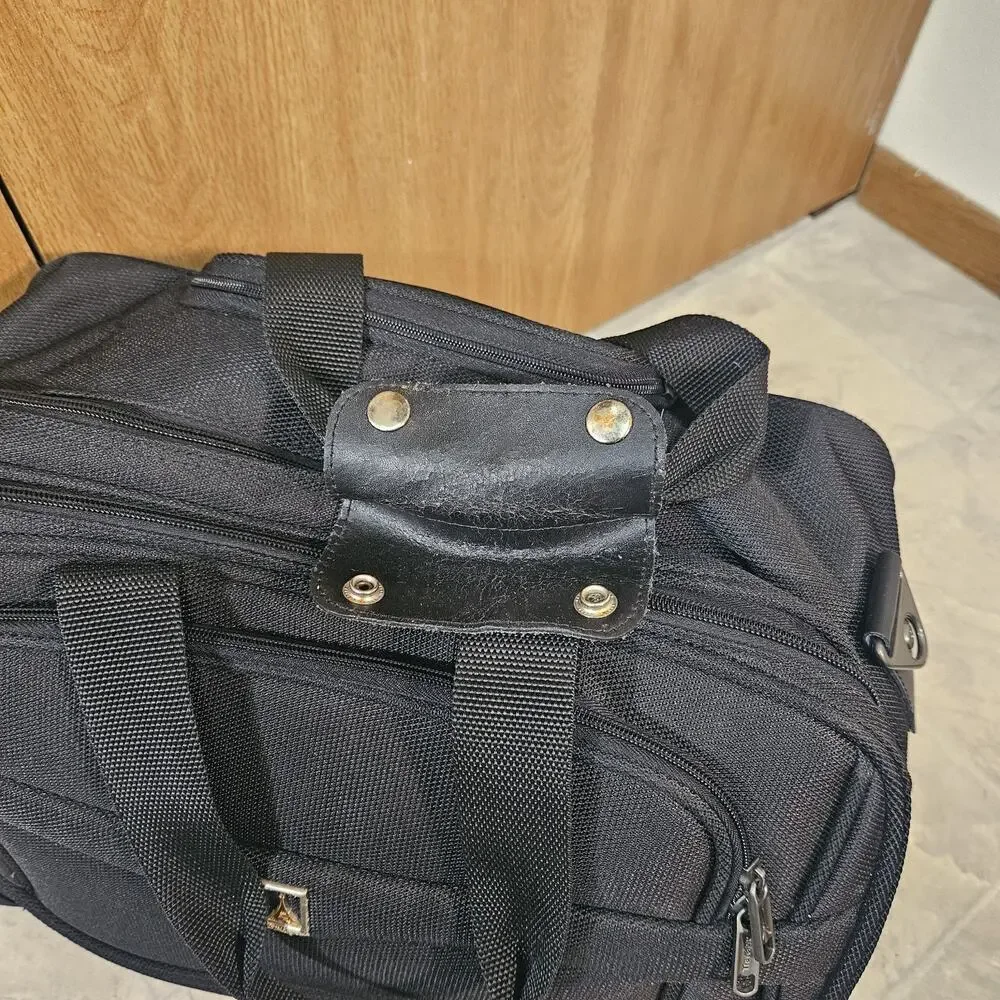 Travelpro Rolling Laptop Bag 2 Wheel Carry On Briefcase Black (16